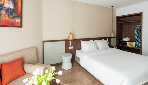 Habitación, 1 cama de matrimonio grande, vistas al jardín