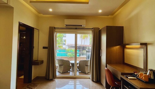 Suite, balcón, vistas a la ciudad