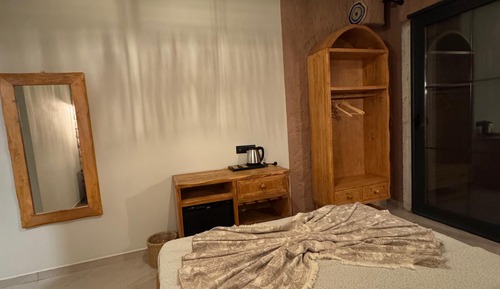 Habitación Deluxe doble, 1 cama de matrimonio, balcón, vistas al jardín