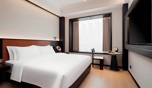 Classic Double Room, City View