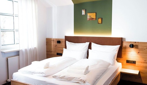 Habitación clásica con 1 cama doble o 2 individuales