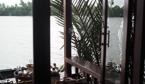 Superior Villa, River View