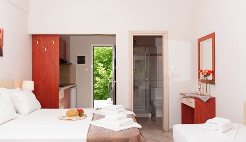 Habitación triple, balcón, vistas a la montaña