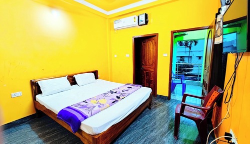 Habitación Deluxe doble, varias camas, Aire acondicionado