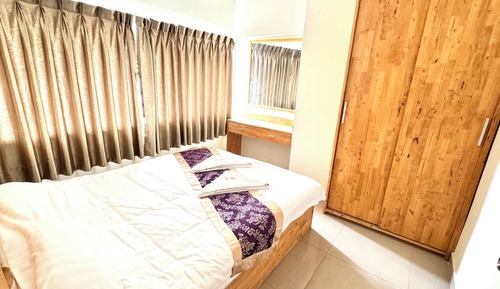 Habitación familiar con 1 cama doble o 2 individuales