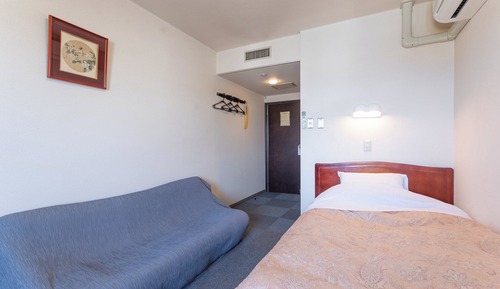 Habitación doble, no fumadores (Semi Double A w/ Sofa)