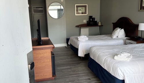 2 Full Beds With Sofa Bed Resort View