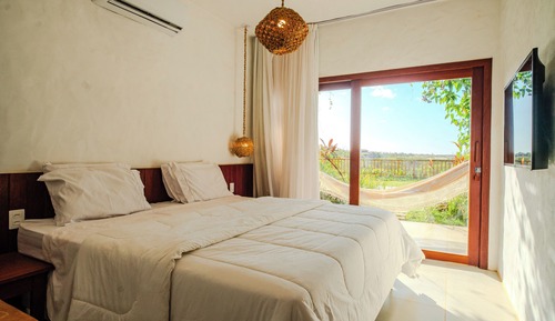 Suite Deluxe, vistas parciales al mar