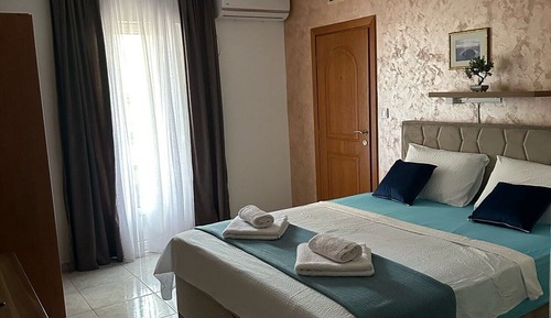 Habitación clásica doble, balcón, vistas a la ciudad