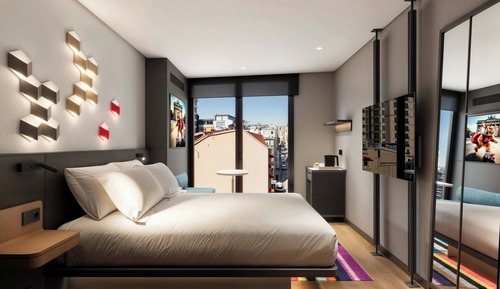Habitación, 1 cama de matrimonio grande, vistas a la ciudad