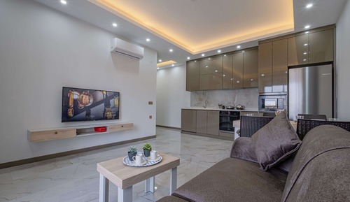 Suite Confort, vistas a la piscina