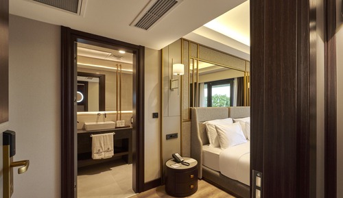 Habitación Deluxe, vistas parciales al mar