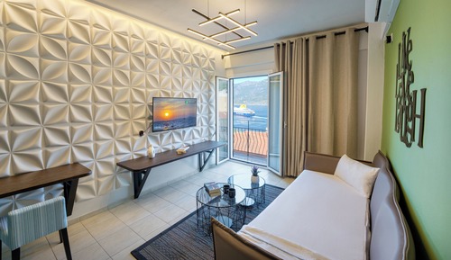 Suite de lujo, 1 cama de matrimonio, balcón, vistas al mar