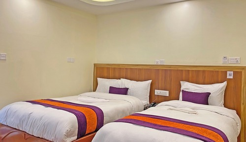 Habitación estándar con 2 camas individuales, vistas a la ciudad