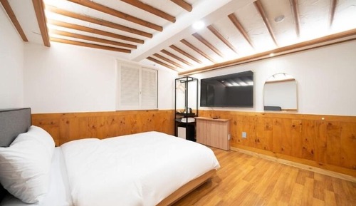Habitación doble, vistas a la ciudad