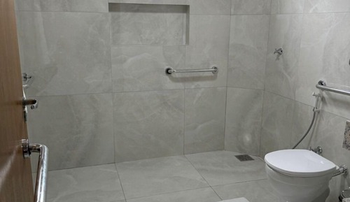 Habitación Premium con 2 camas individuales, accesible en silla de ruedas