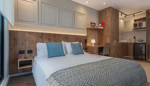 Apartamento, 1 cama de matrimonio, balcón, vistas a la ciudad (UNIVERSAL 307)