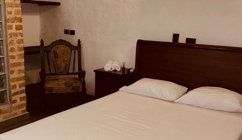 Classic Double Room, Courtyard View