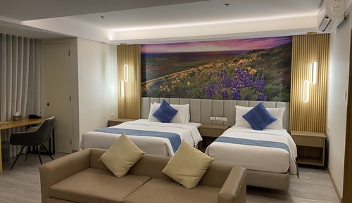 Executive Suite, Garden View