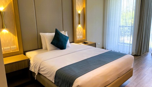 Superior Single Room