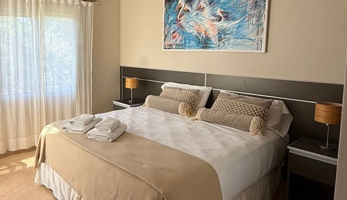 Apartamento, 2 habitaciones, fumadores, balcón