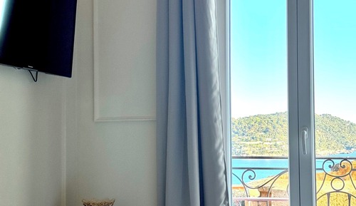 Deluxe Suite, Balcony, Sea View