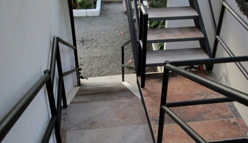 Habitación triple estándar, varias camas, no fumadores, balcón