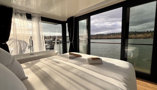 Suite panorámica, vistas al río