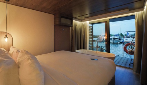 Suite superior, vistas al río