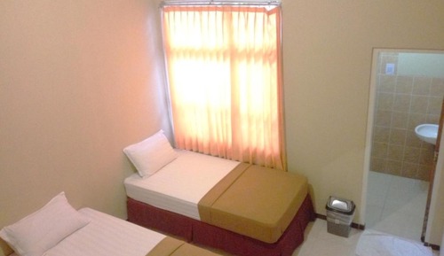 Habitación estándar con 2 camas individuales