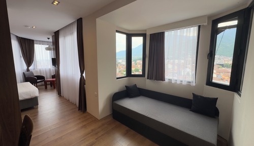 Habitación triple Deluxe, vistas a la montaña