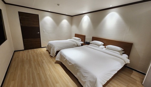Twin Room, Non Smoking