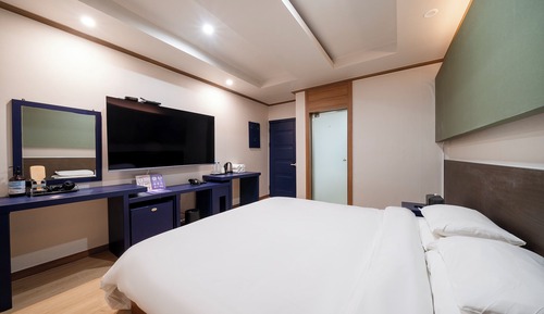 Basic Double Room, Non Smoking