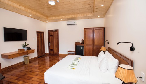 Habitación Deluxe doble, vistas a la piscina
