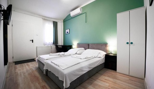 Habitación con 1 cama doble o 2 individuales