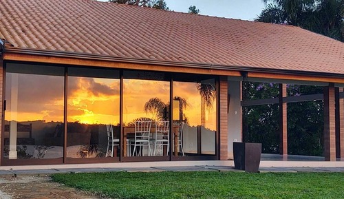 Casa de diseño, vistas al lago