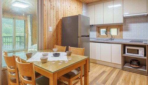 Habitación básica, 1 habitación (Queen Seondeok Room(Ocean View/BBQ))