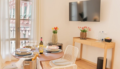 Habitación familiar, vistas a la ciudad