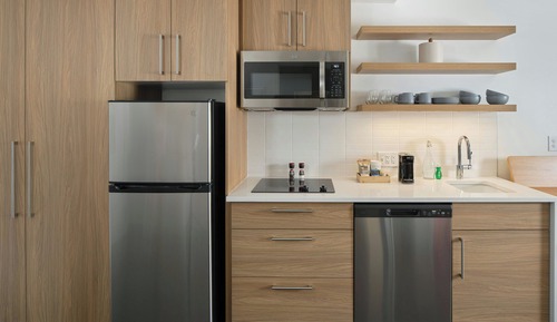 Estudio, 2 camas de matrimonio, cocina