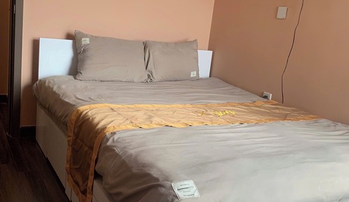 Apartamento de lujo, balcón, vistas a la ciudad