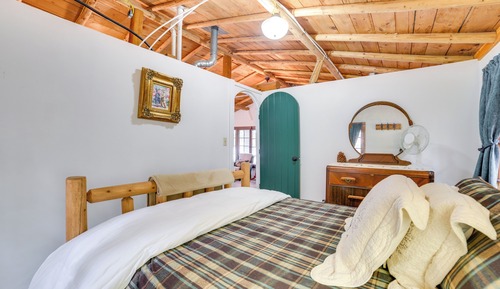 Casa (2 Bedrooms)