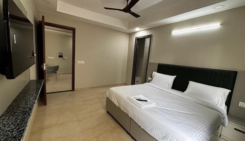 Deluxe Studio, Balcony