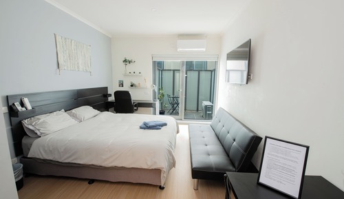 Estudio, no fumadores, baño privado