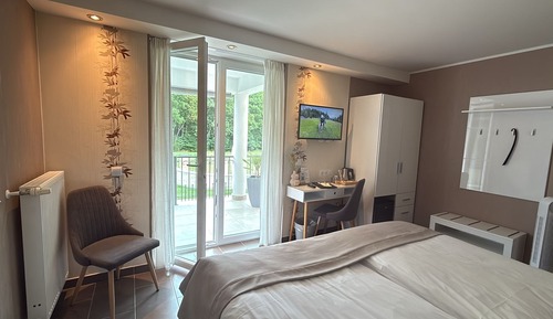 Habitación doble, vistas al jardín