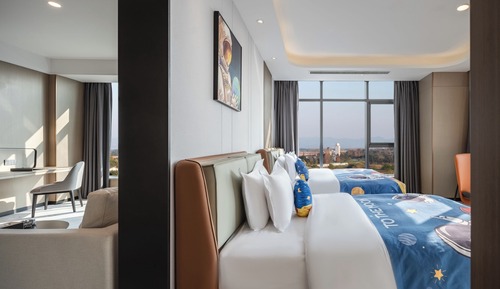Suite estudio familiar, vistas al parque
