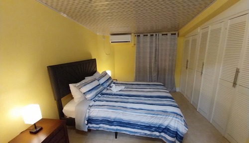 Apartamento, vistas al mar