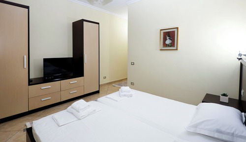 Deluxe Double or Twin Room, 1 Double or 2 Twin Beds, Balcony, Mountain View