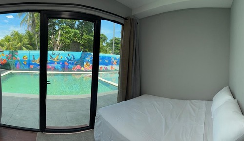 Family Double Room, Pool View