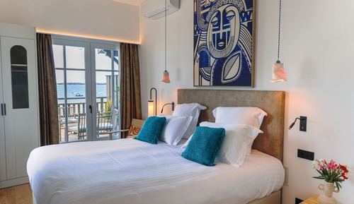 Suite panorámica, baño privado, vistas al mar