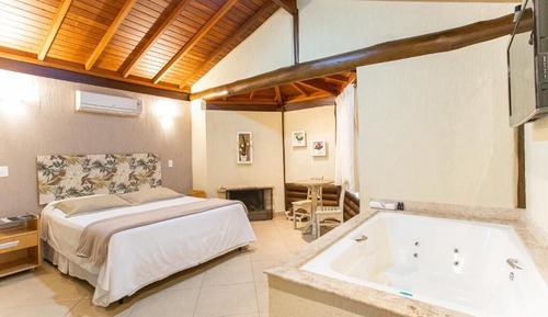 Superior Chalet, Garden View